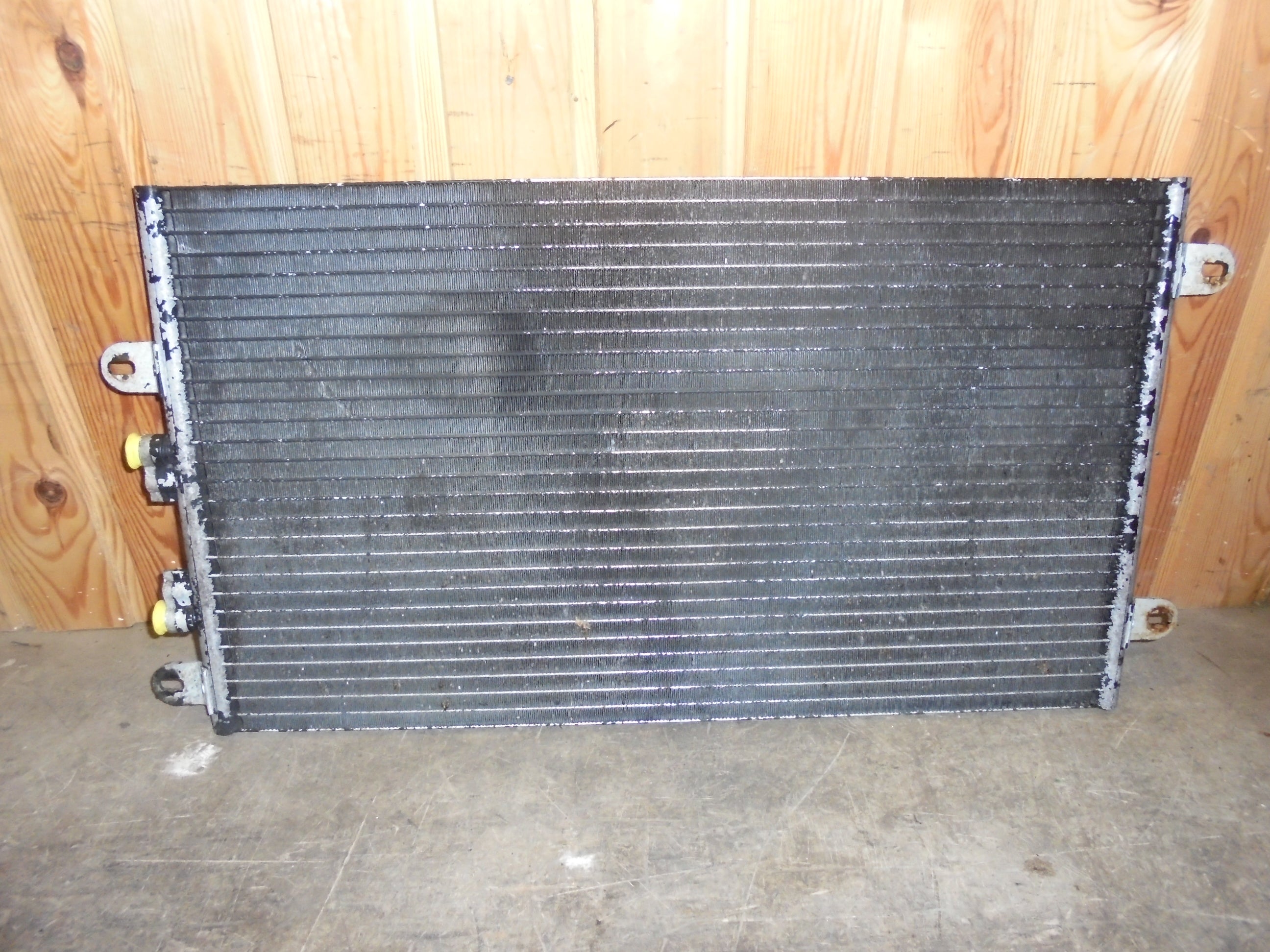 Alfa Romeo Alfa 147 Køler Aircond Med OEM Nr. Ophugger Fra Alfa Romeo Ophugger