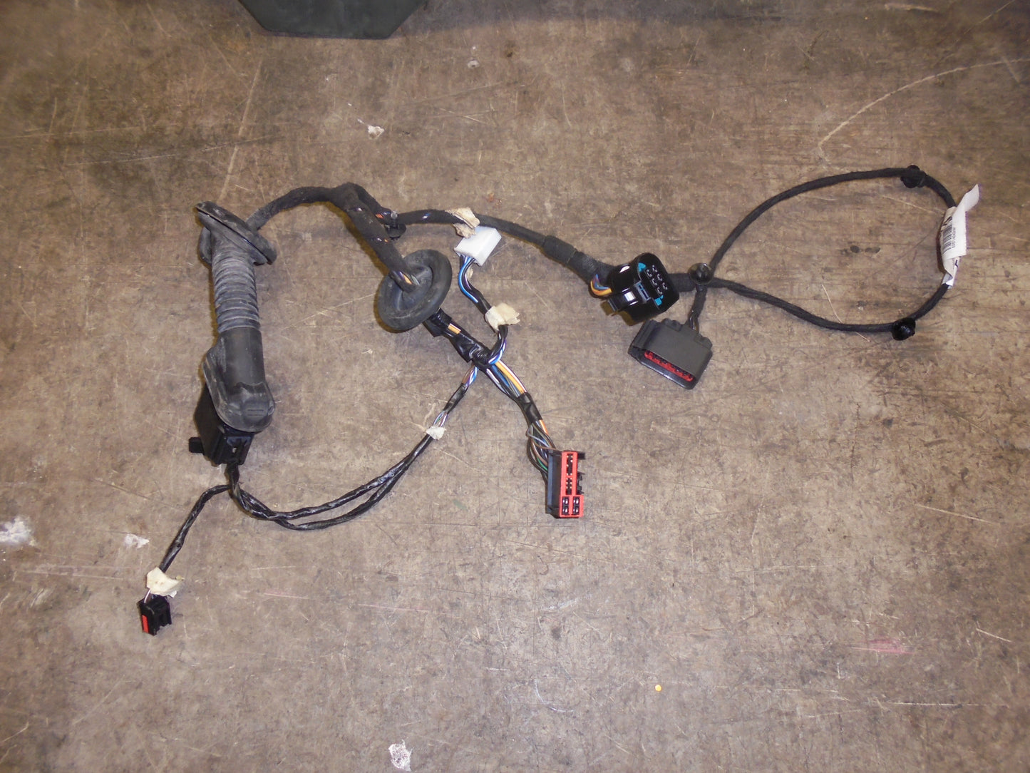 Ford Mondeo 4 Ledningsnet Dør Med OEM Nr. Ophugger Fra Ford Ophugger