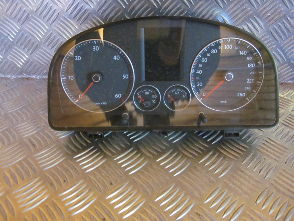 VW Touran 1T/Gp Speedometer - Instrument Med OEM Nr. 1T0920873E Fra VW Ophugger