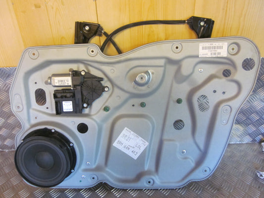 VW Touran 1T GP Rudemotor - Rudehejs Med OEM Nr. 1T0959702D Fra VW Ophugger