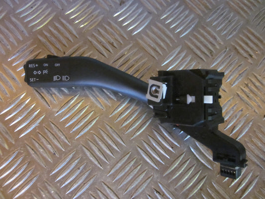 VW Touran 1T GP Kontakt Blink Med OEM Nr. Ophugger Fra VW Ophugger