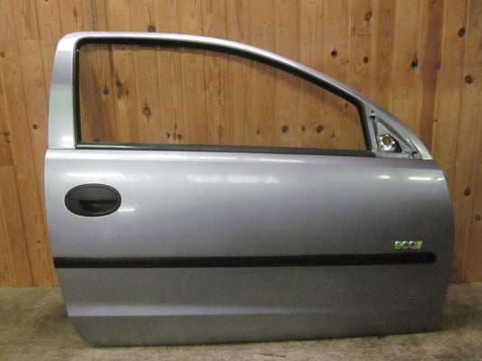 Opel Corsa C Dør H 2 Dørs Med OEM Nr. 13114688 Fra Opel Ophugger