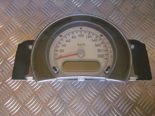 Suzuki Splash Instrument  Med OEM Nr. Ophugger Fra Suzuki Ophugger