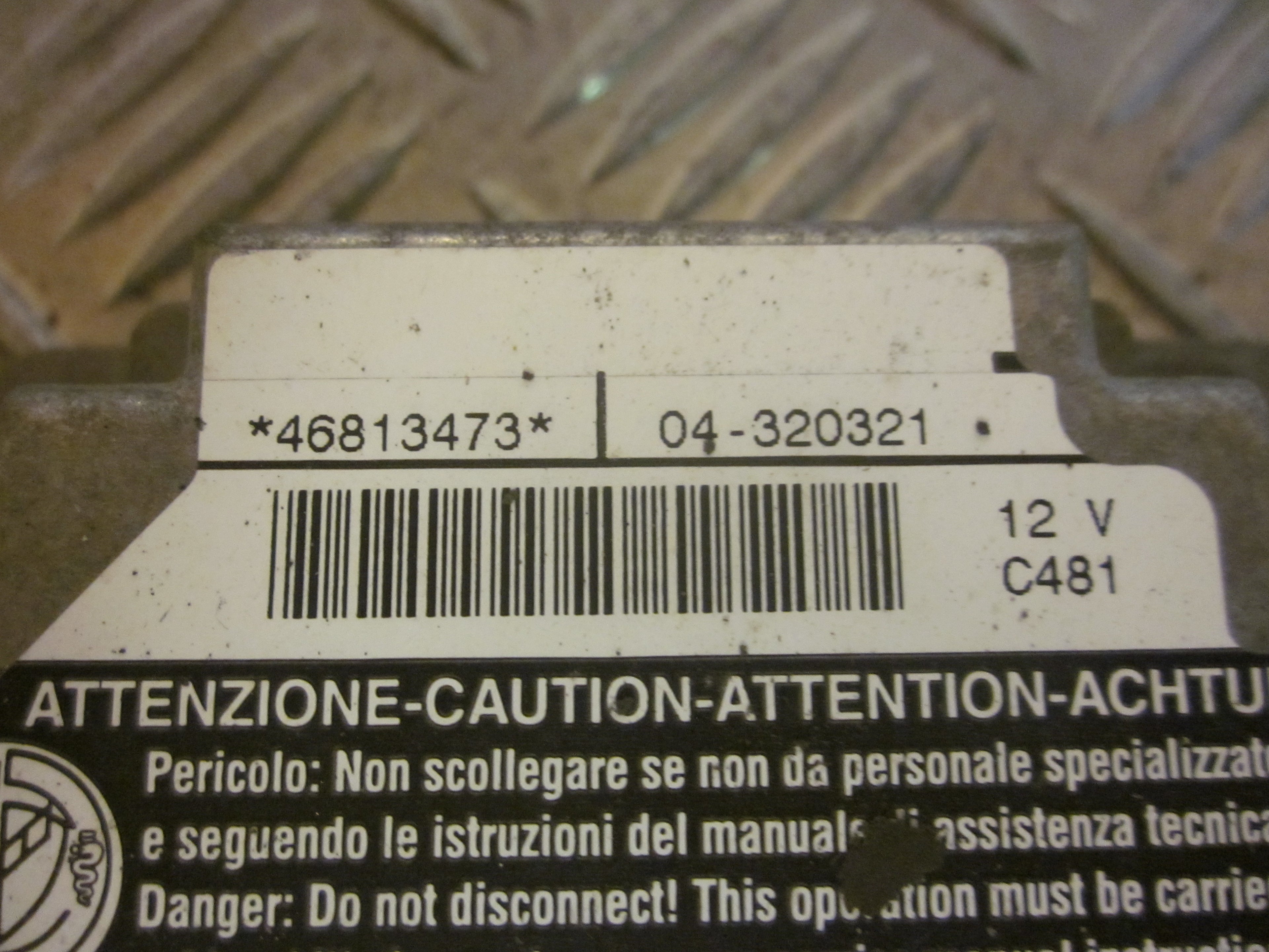 Alfa Romeo Alfa 147 Airbag Elboks Med OEM Nr. Ophugger Fra Alfa Romeo Ophugger