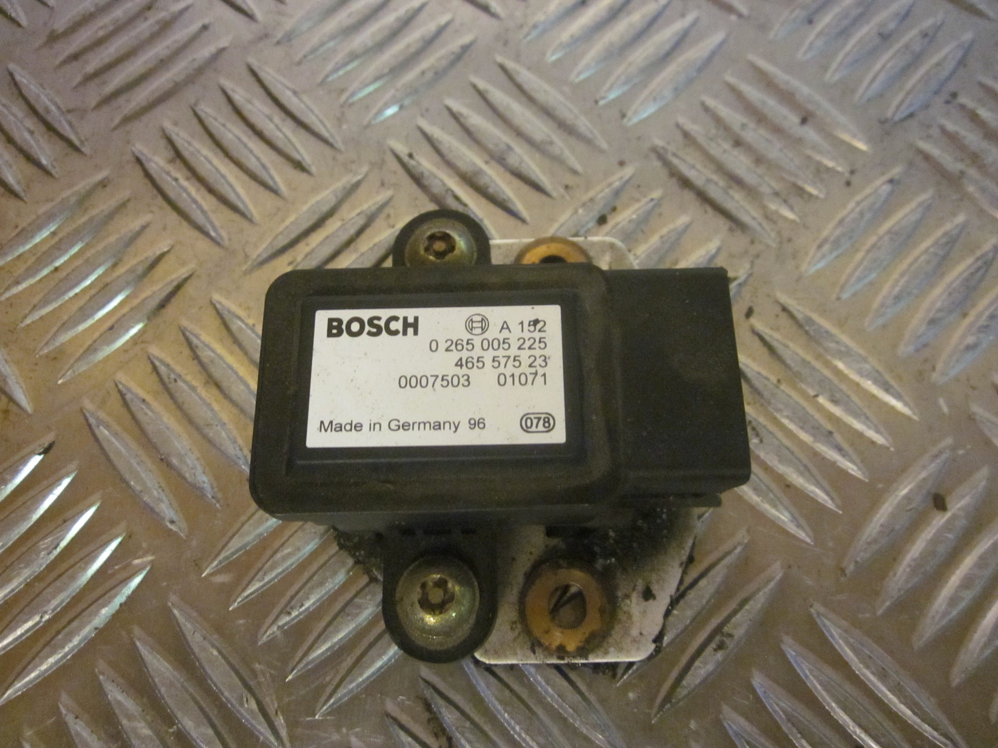 Alfa Romeo 147 Esp Sensor Med OEM Nr. Ophugger Fra Alfa Romeo Ophugger