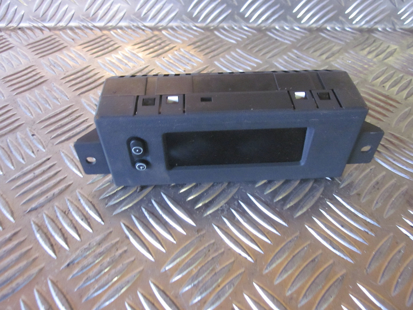 Opel Corsa C Ur Med OEM Nr. 9164455 Fra Opel Ophugger