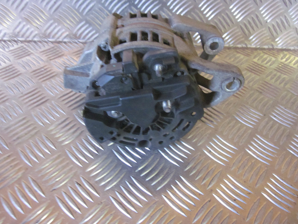 Opel Zafira A Generator Med OEM Nr. 0124225002 Fra Opel Ophugger