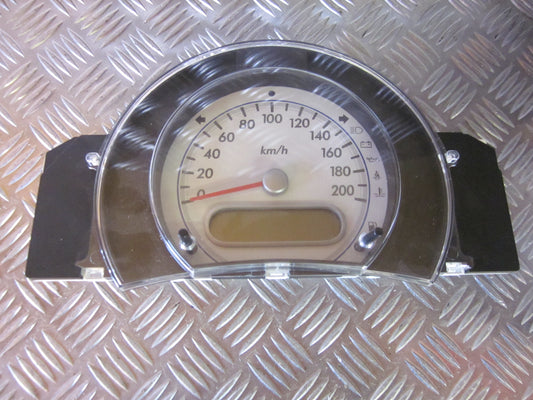 Suzuki Splash Instrument  Med OEM Nr. Ophugger Fra Suzuki Ophugger