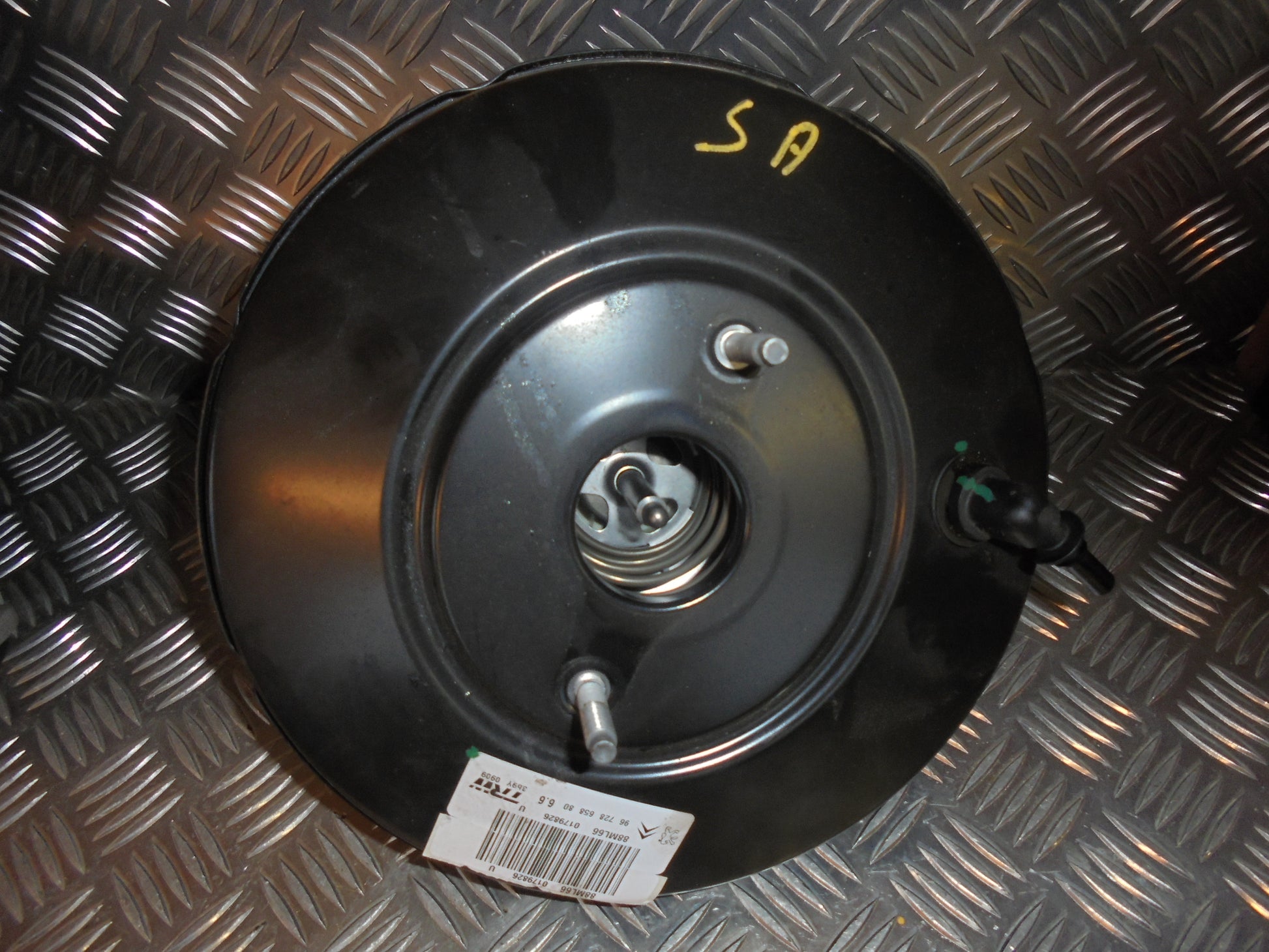 Peugeot 207 Bremseforstærker Med OEM Nr. 9672865880 Fra Peugeot Ophugger