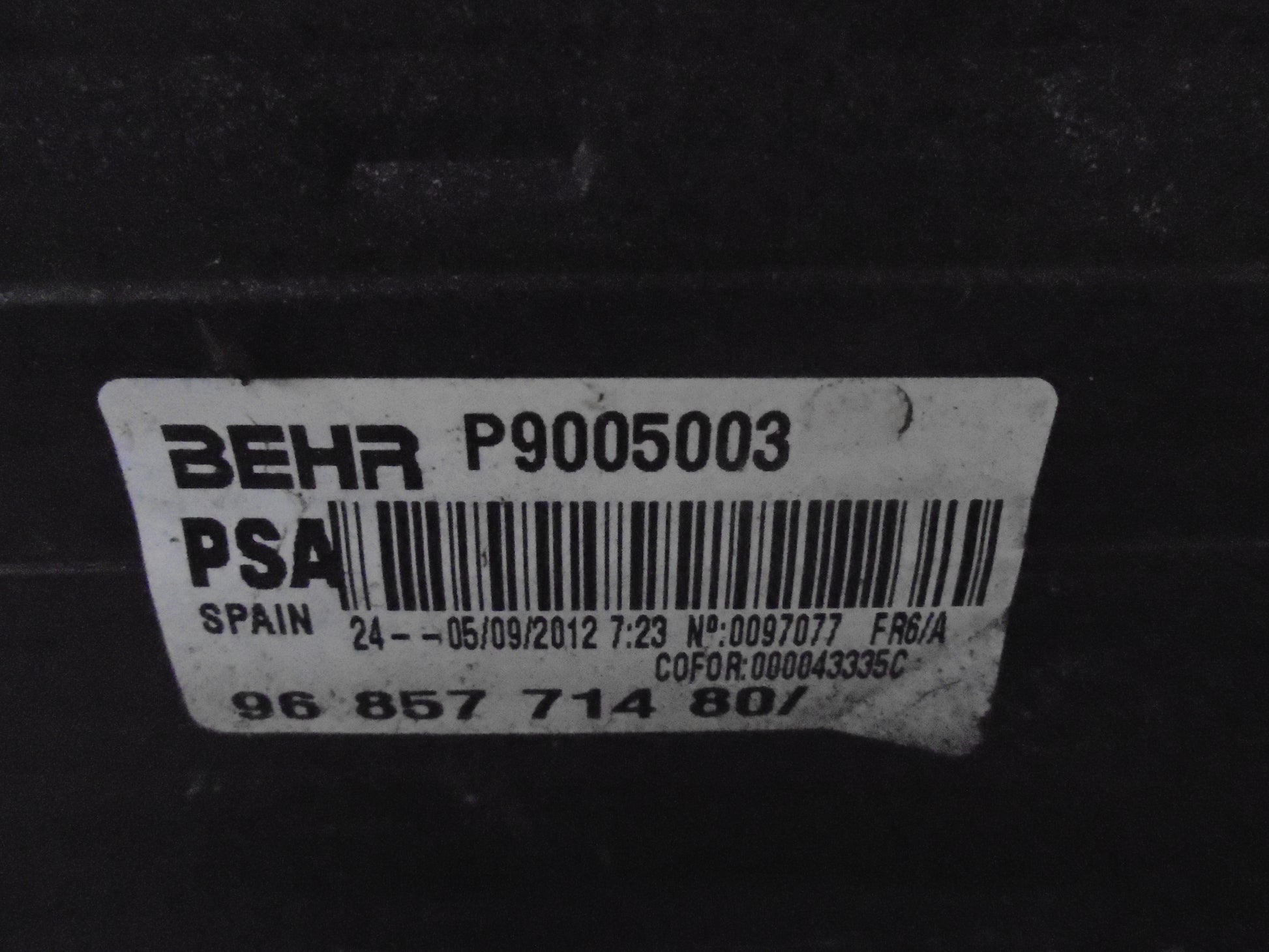 Peugeot 207 Køler Intercooler Med OEM Nr. Ophugger Fra Peugeot Ophugger