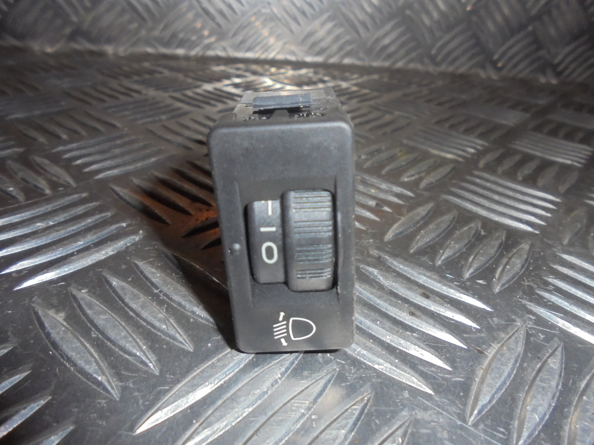 Peugeot 207 Kontakt Lygter Med OEM Nr. 980166277700 Fra Peugeot Ophugger