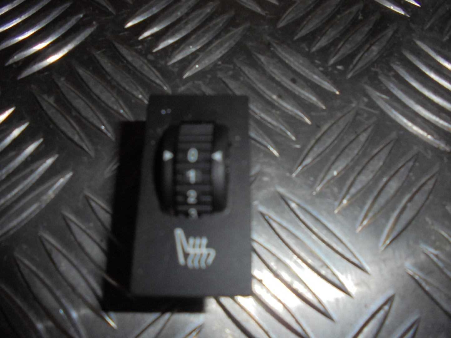 Peugeot 207 Kontakt Sædevarme Med OEM Nr. Ophugger Fra Peugeot Ophugger