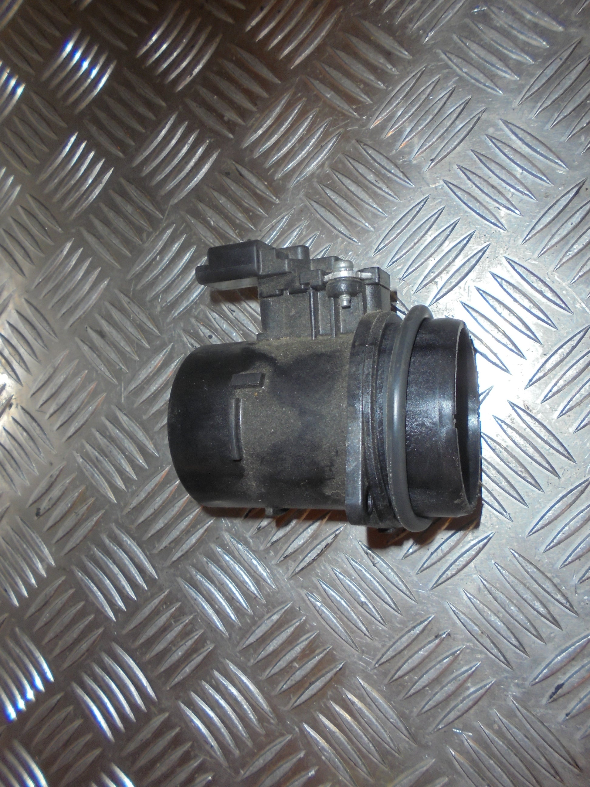 Peugeot 207 Luftmængdemåler Med OEM Nr. 9683282980 Fra Peugeot Ophugger