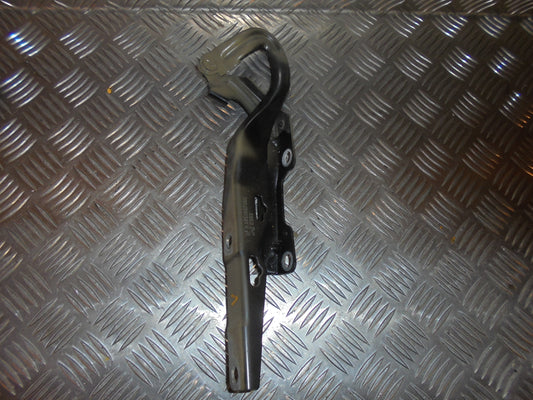 Peugeot 207 Hjelmhængsel Med OEM Nr. Ophugger Fra Peugeot Ophugger