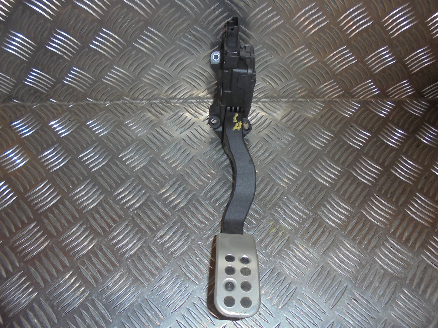 Peugeot 207 Speederpedal Med OEM Nr. Ophugger Fra Peugeot Ophugger