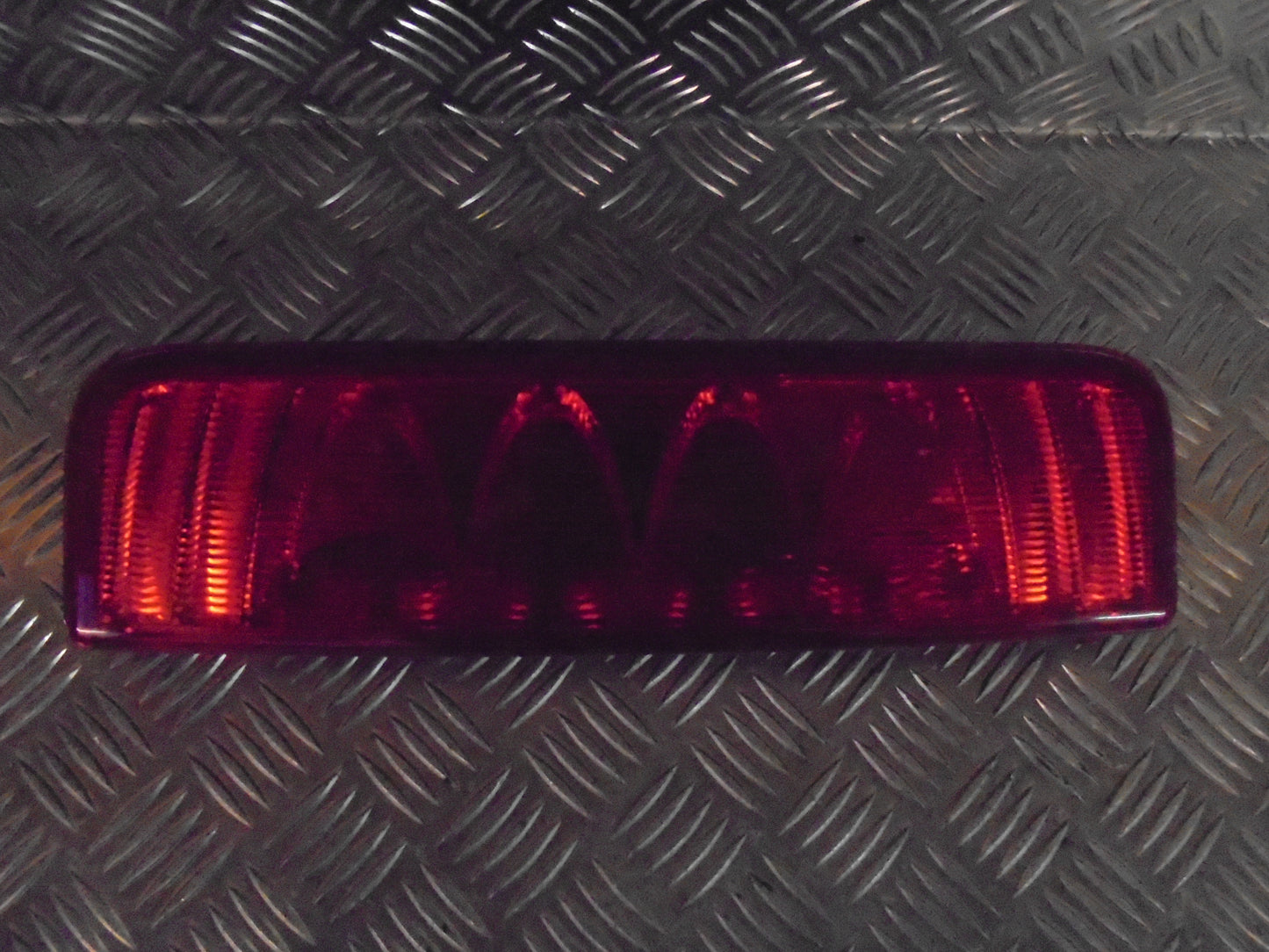 Peugeot 207 Bremselys Med OEM Nr. Ophugger Fra Peugeot Ophugger