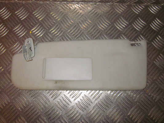 VW Beetle 9C Solskærm Med OEM Nr. 6X0857551E Fra VW Ophugger