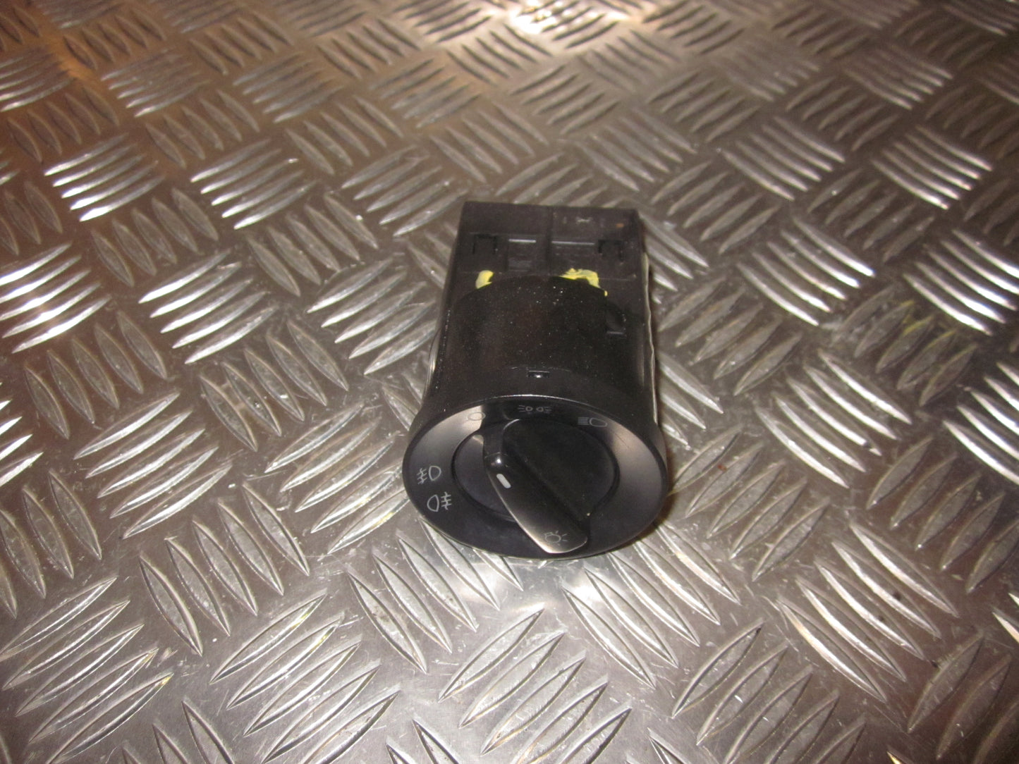 VW Beetle 9C Kontakt Lys Med OEM Nr. 1C0941531A Fra VW Ophugger