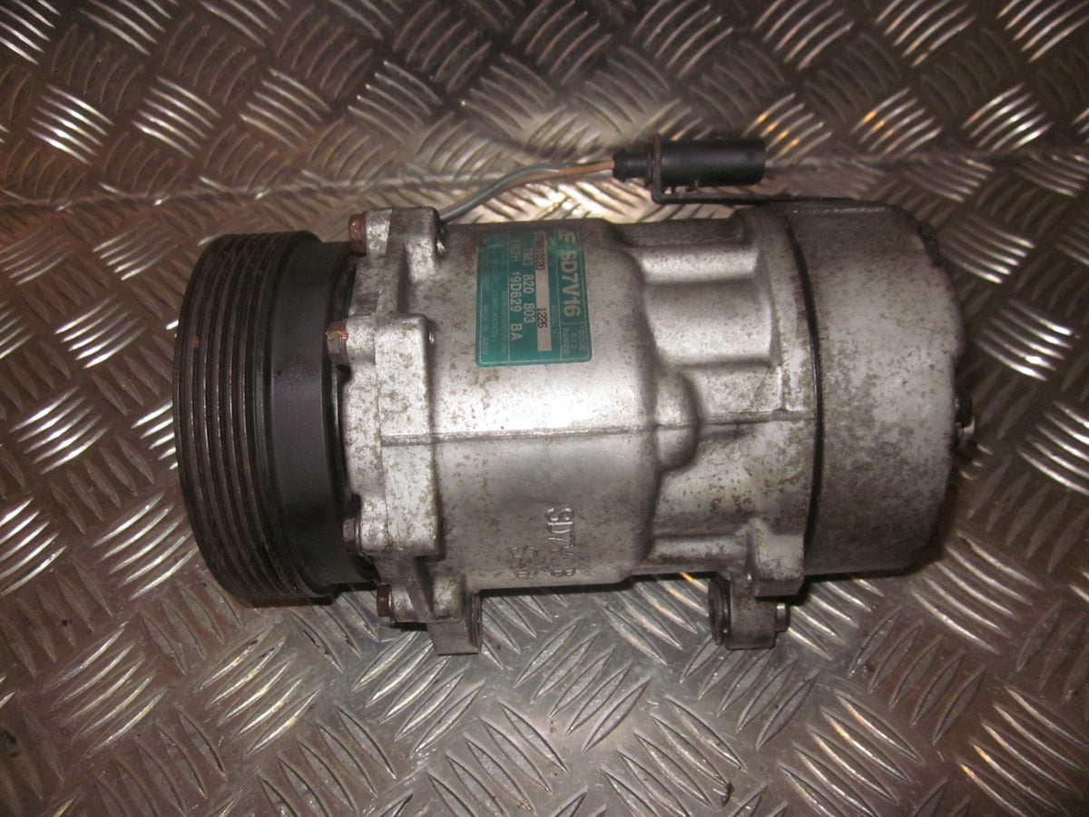 VW Beetle 9C Aircondition Pumpe Med OEM Nr. 7M3820803 Fra VW Ophugger
