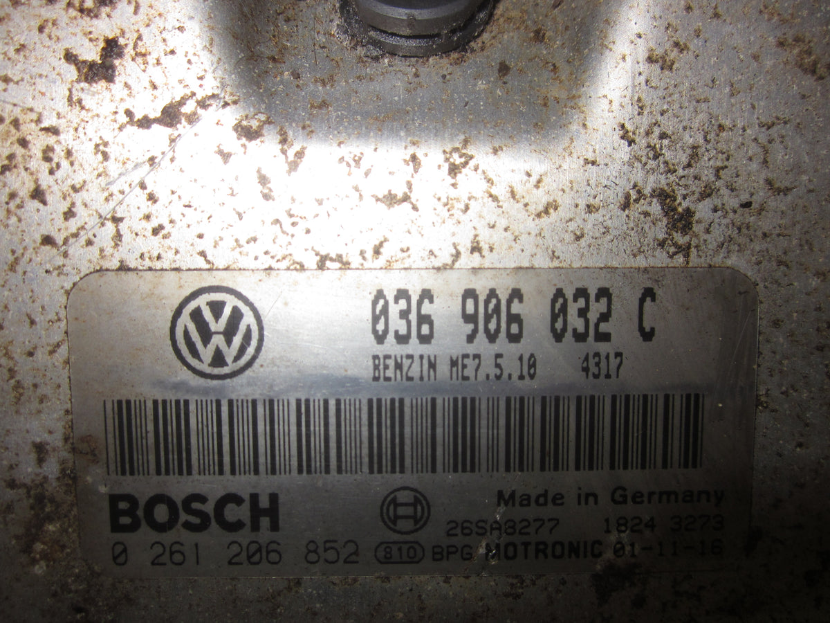 VW Beetle 9C Motorstyring - Motorstyreboks - Injection Elboks Med OEM Nr. 0261206852 Fra VW Ophugger
