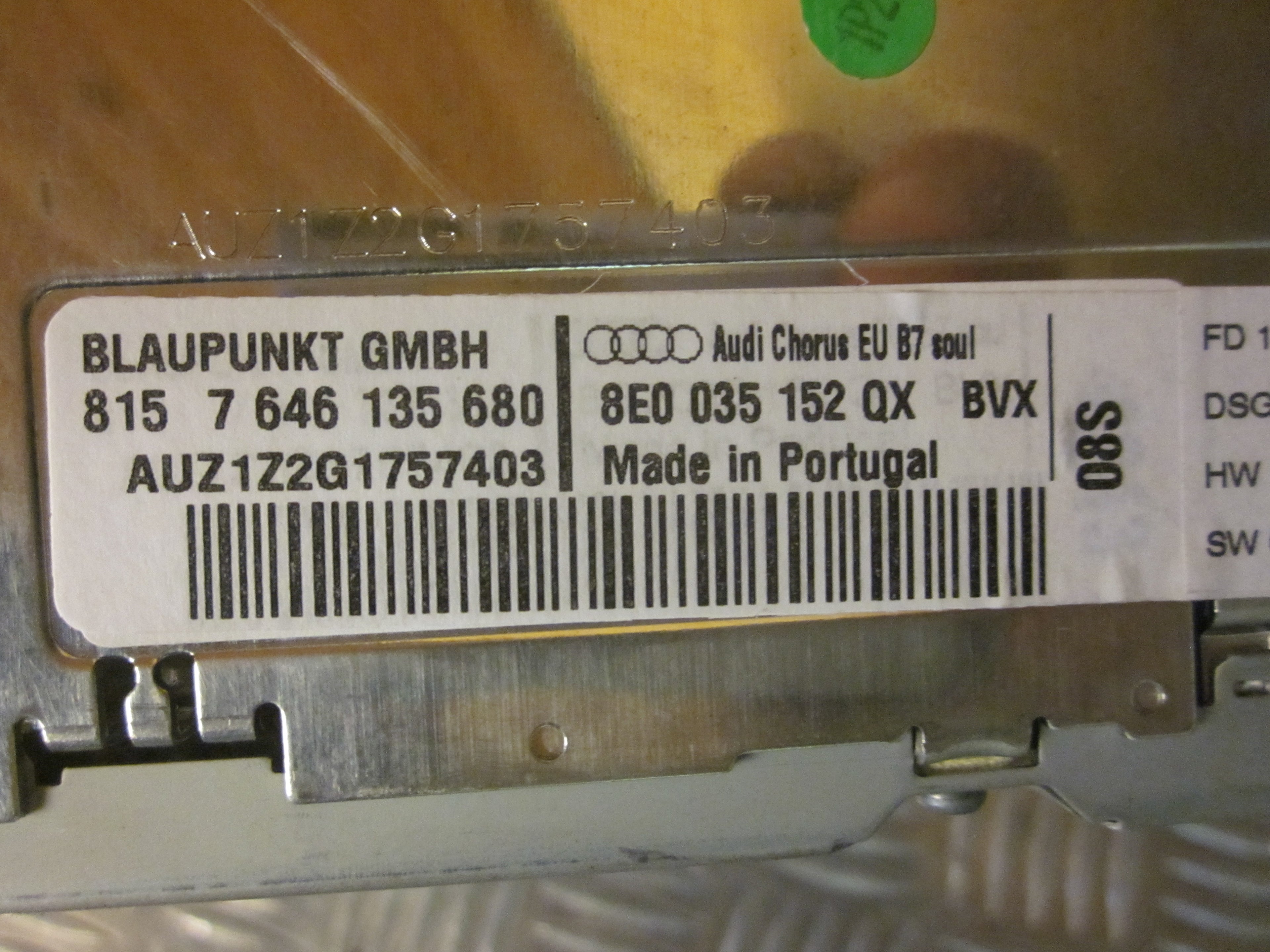 Audi A4 Radio M/Cd Med OEM Nr. 8E0035152QX Fra Audi Ophugger