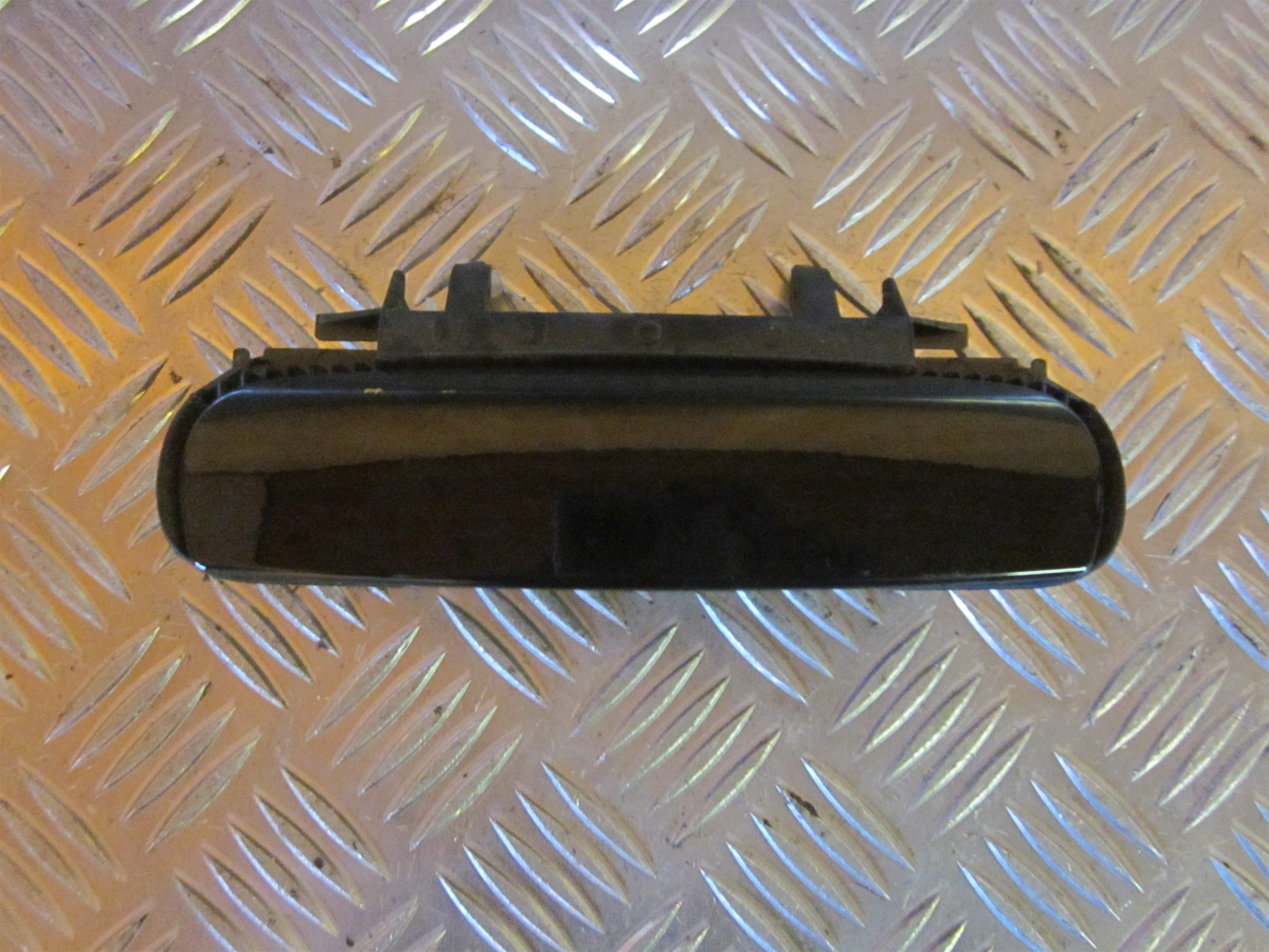 Audi A4 Håndtag Udvendig Med OEM Nr. 8E0839207 Fra Audi Ophugger