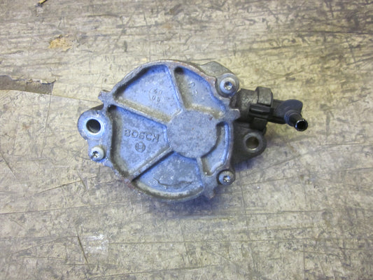 Volvo S40/V50 Vacuumpumpe Med OEM Nr. Ophugger Fra Volvo Ophugger