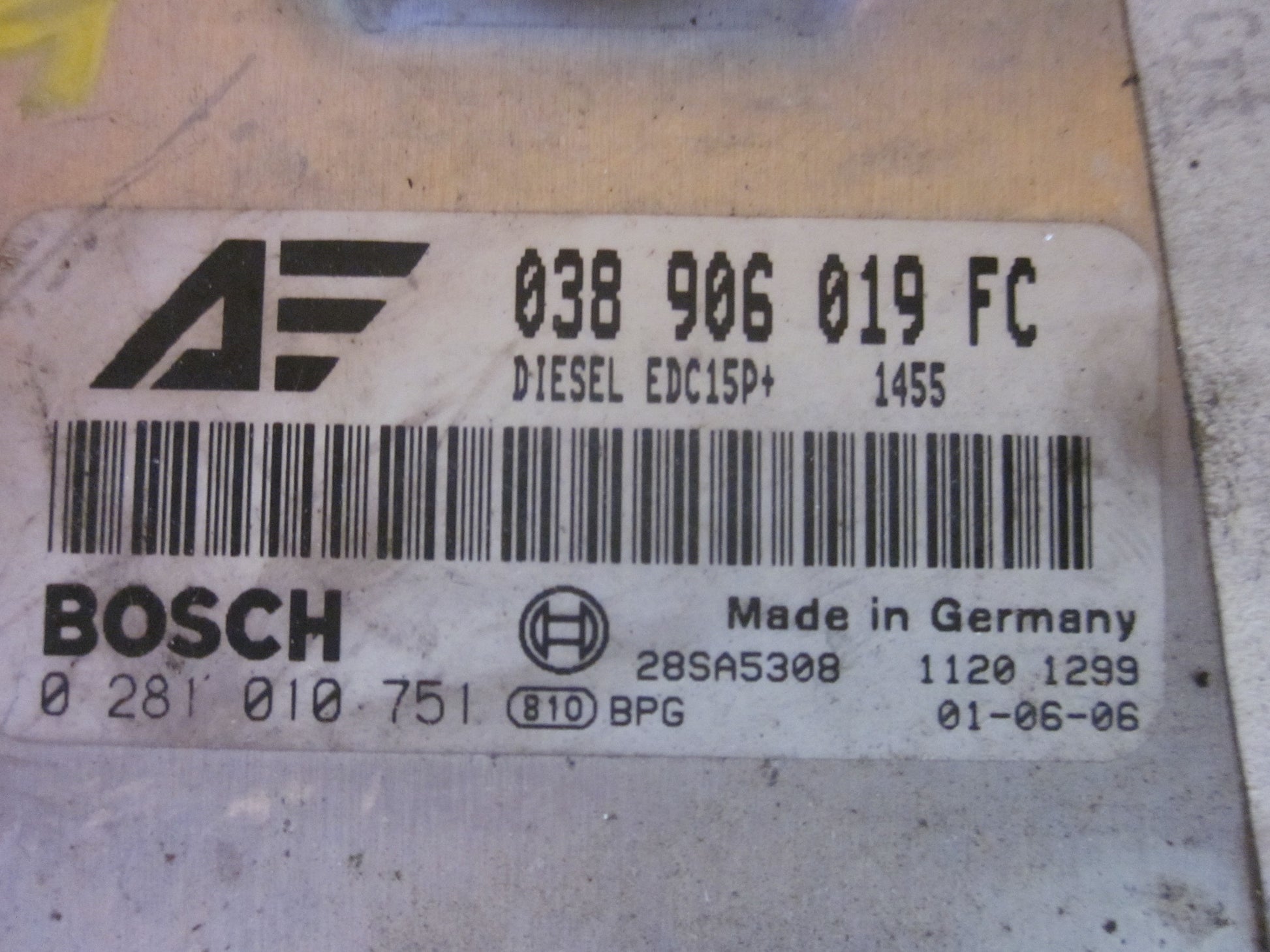 VW Sharan 7M Motorstyring - Motorstyreboks - Injection Elboks Med OEM Nr. 038906019FC Fra VW Ophugger