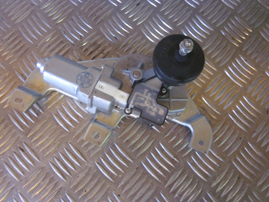 Suzuki Splash Bagrudevisker Motor Med OEM Nr. 3881051K10 Fra Suzuki Ophugger