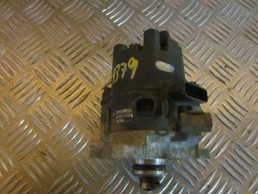 Nissan Primera P11 Strømfordeler El Med OEM Nr. Ophugger Fra Nissan Ophugger