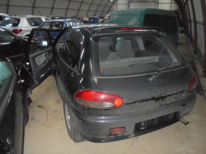 Mitsubishi Colt CA Pluk-Selv-Bil Med OEM Nr. Ophugger Fra Mitsubishi Ophugger