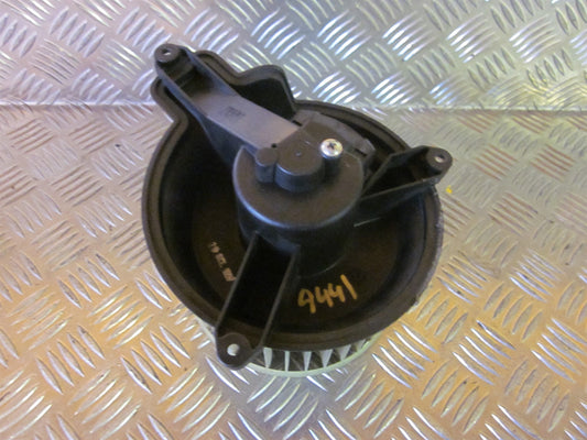 Peugeot 306 Varmeblæser Med OEM Nr. 644195 Fra Peugeot Ophugger