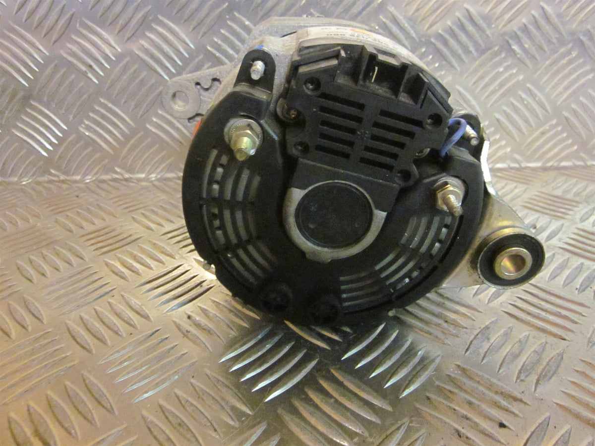 Volvo 440/460 Generator Med OEM Nr. 0986036880 Fra Volvo Ophugger