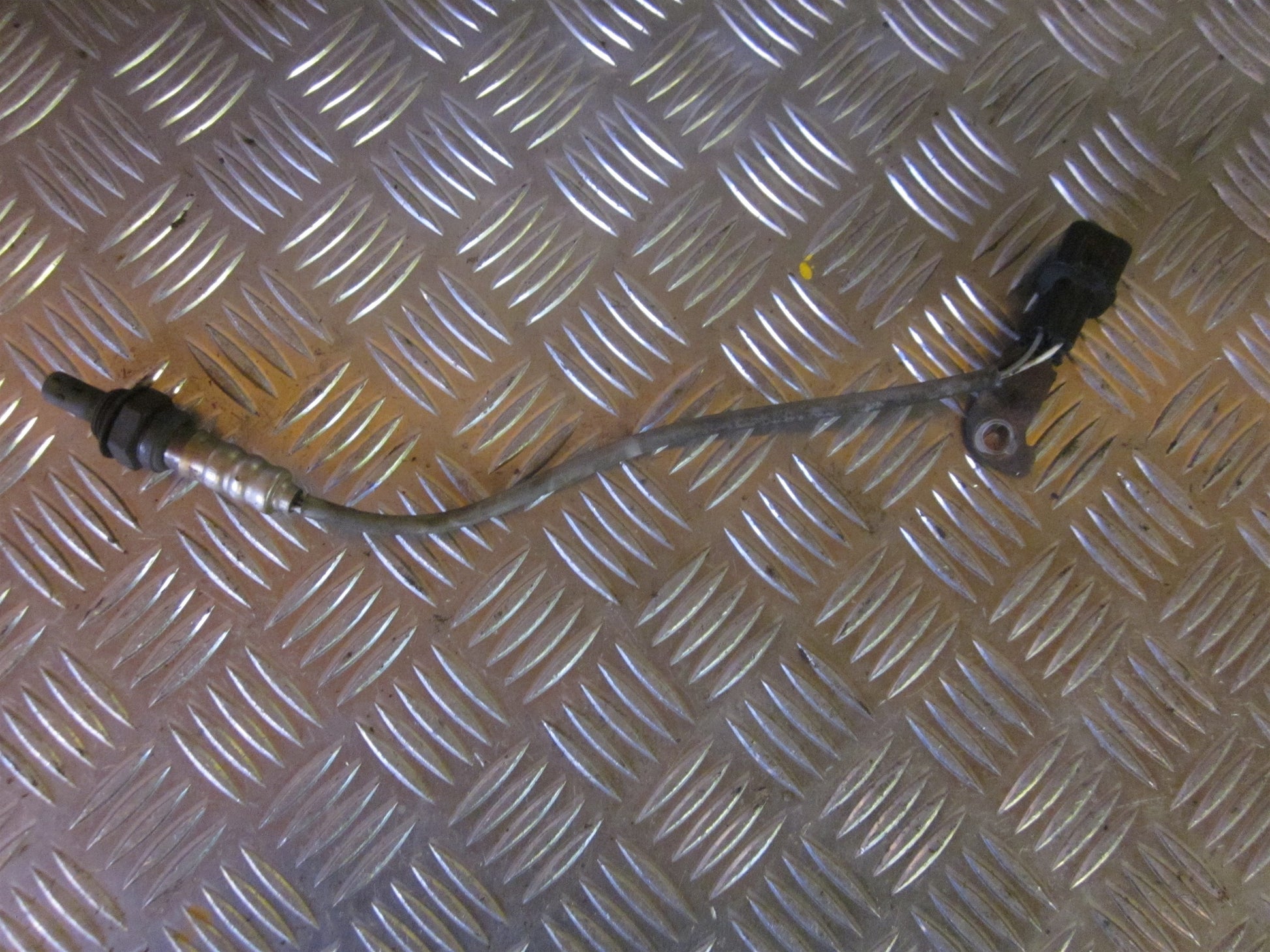 Mitsubishi Lancer Lambda Sonde/Nox Sensor Med OEM Nr. Ophugger Fra Mitsubishi Ophugger