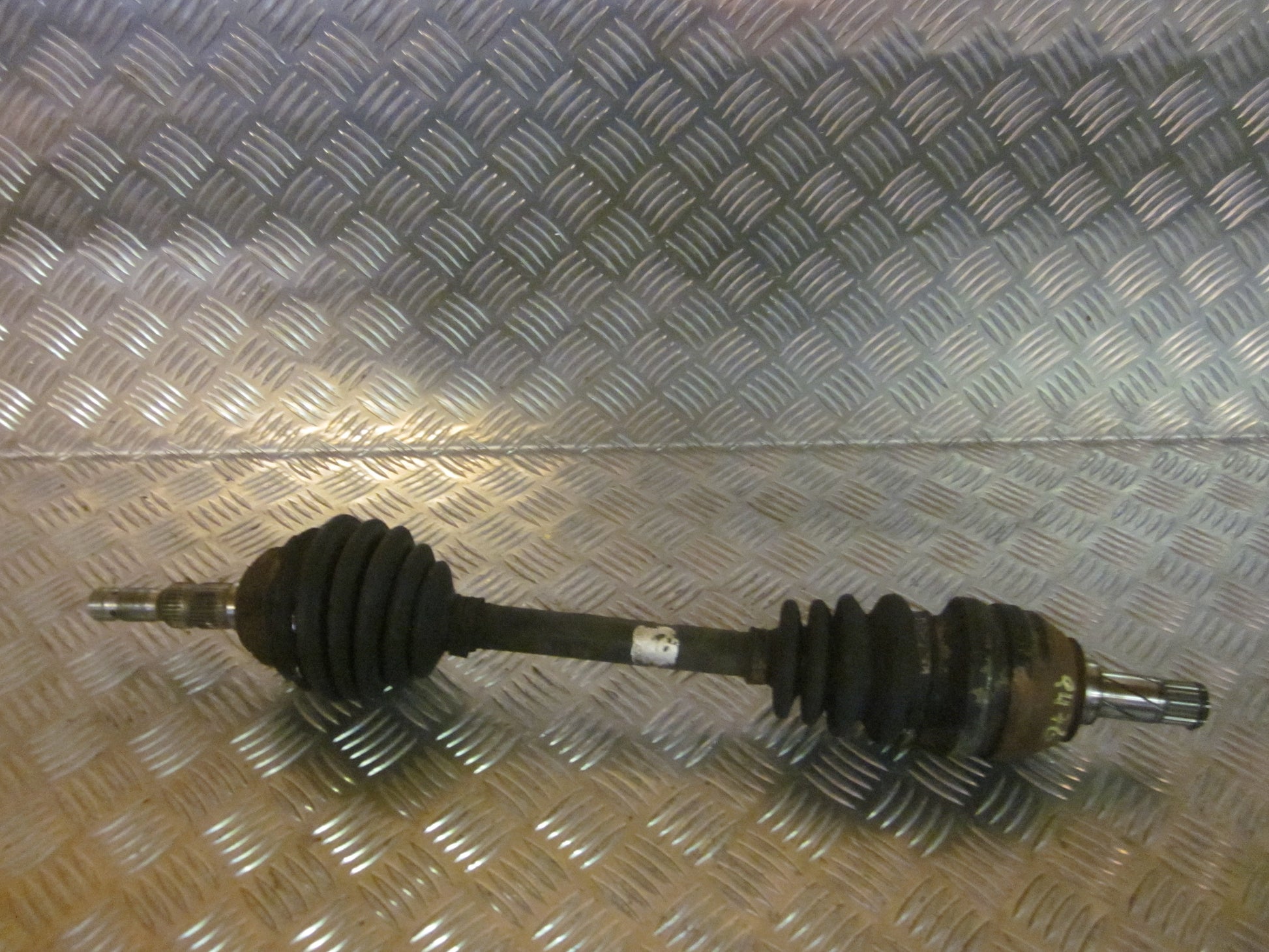 Opel Astra G Trækaksel For V Med OEM Nr. Ophugger Fra Opel Ophugger