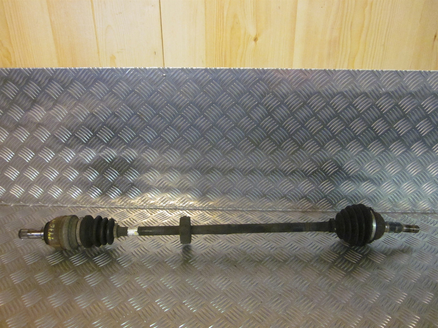 Opel Astra G Trækaksel For V Med OEM Nr. Ophugger Fra Opel Ophugger