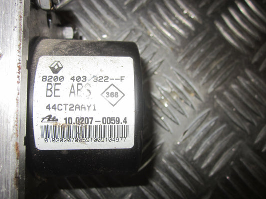 Renault Twingo 2 Abs Pumpe Med OEM Nr. 8200403322F Fra Renault Ophugger
