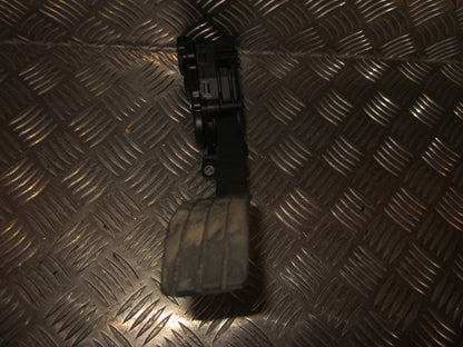 Renault Twingo 2 Speederpedal Med OEM Nr. Ophugger Fra Renault Ophugger