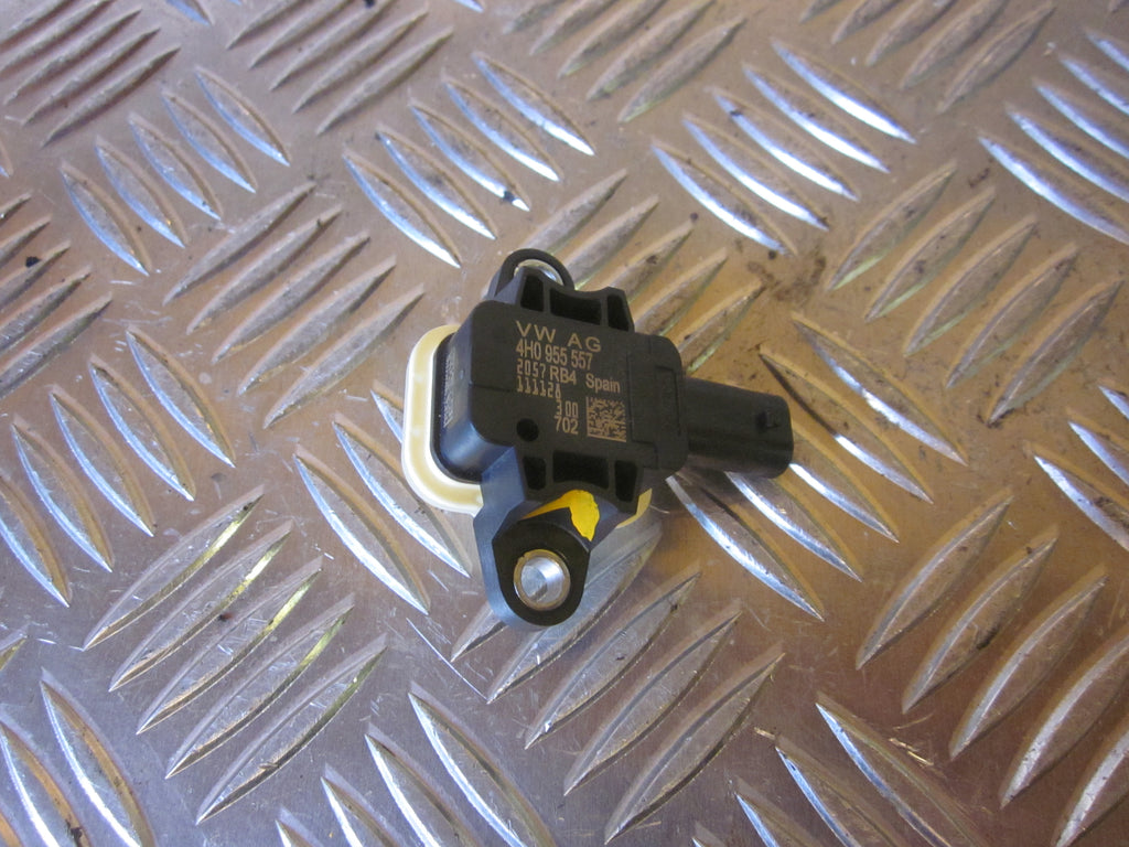 VW Up Airbag Føler Med OEM Nr. 4H0955557 Fra VW Ophugger