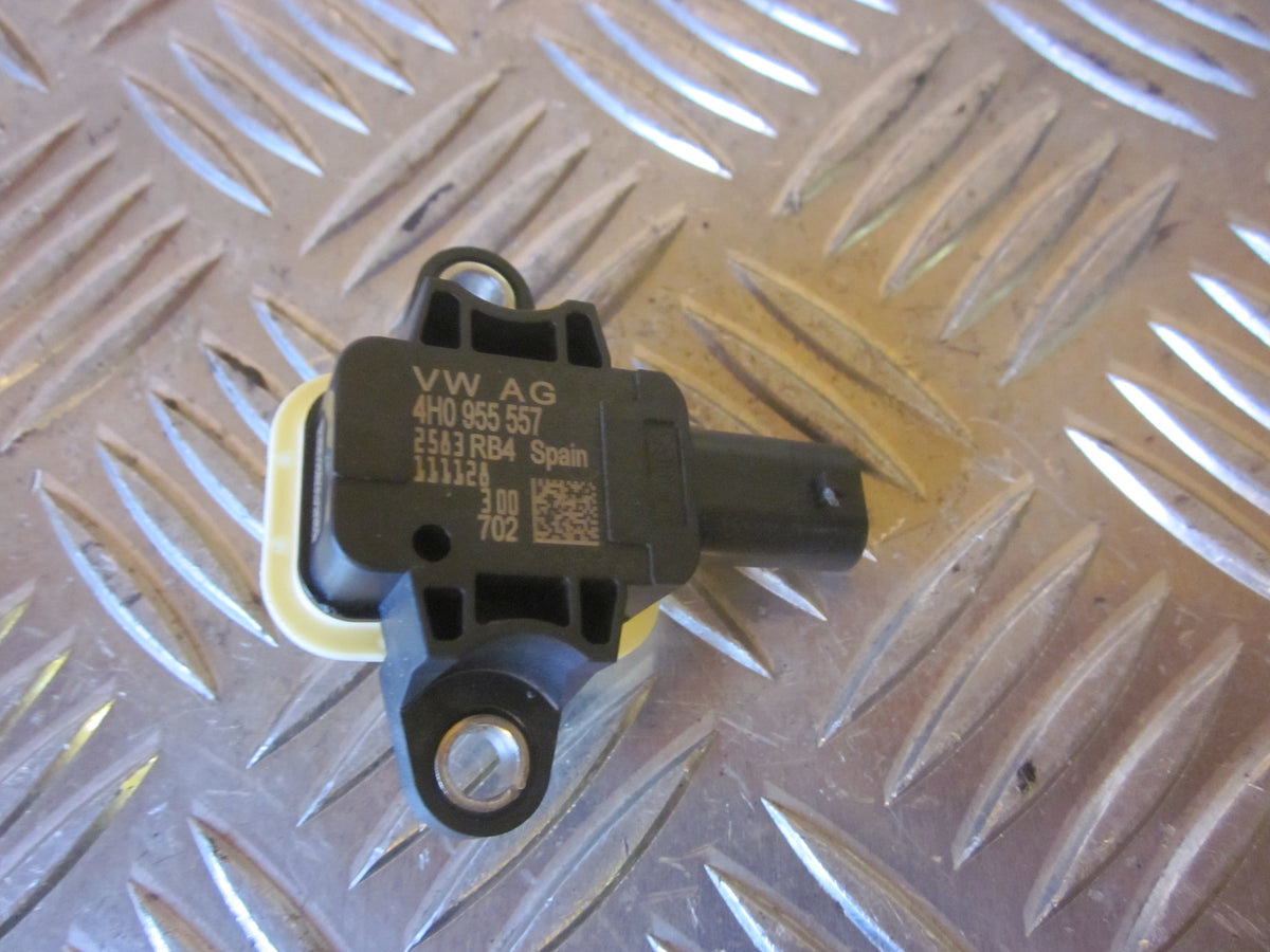 VW Up Airbag Føler Med OEM Nr. 4H0955557 Fra VW Ophugger