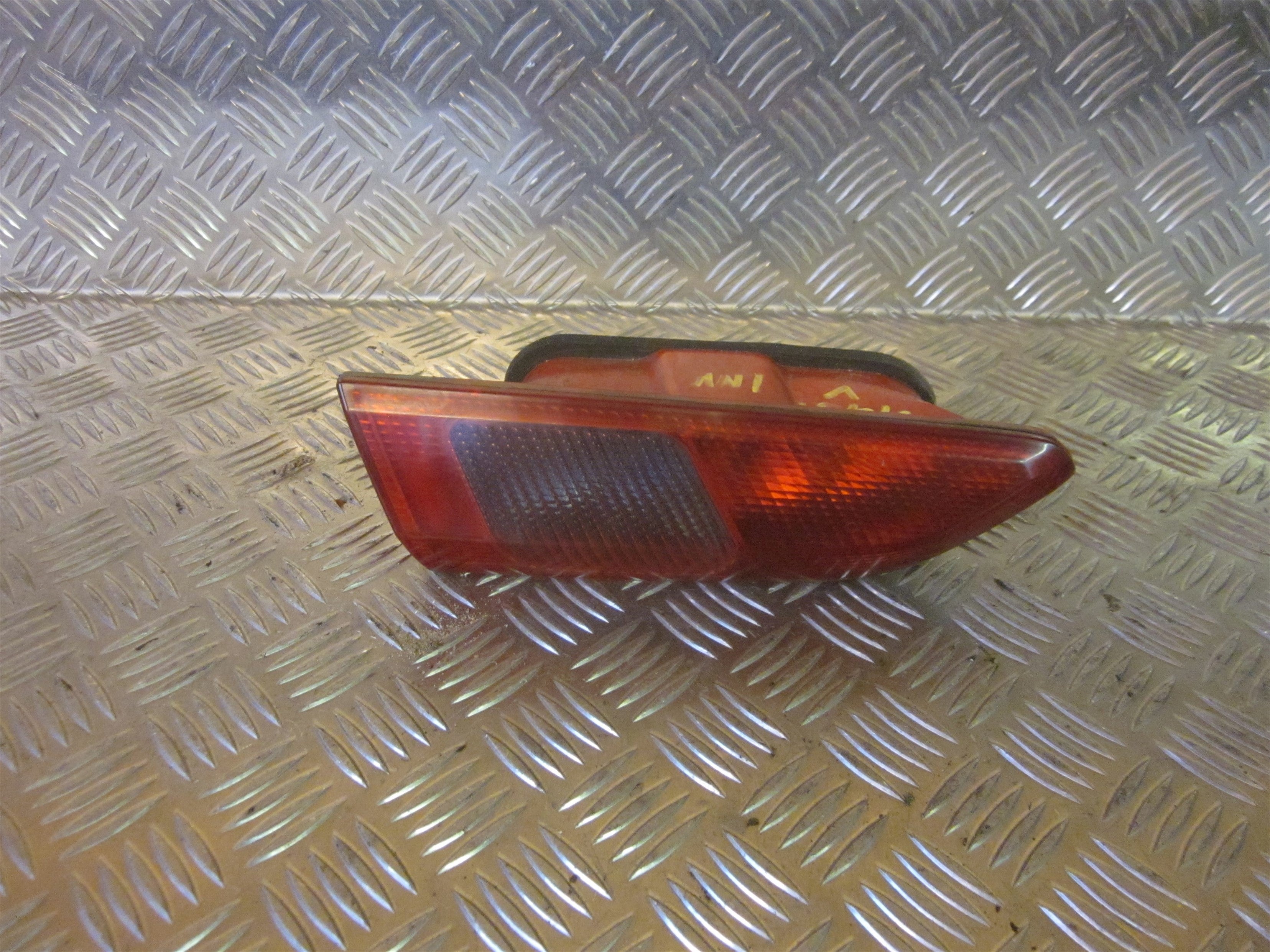 Alfa Romeo Alfa 156 Baglygte Med OEM Nr. Ophugger Fra Alfa Romeo Ophugger