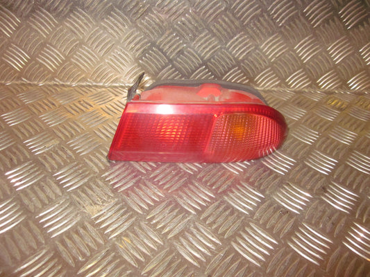 Alfa Romeo 156 Baglygte Med OEM Nr. Ophugger Fra Alfa Romeo Ophugger
