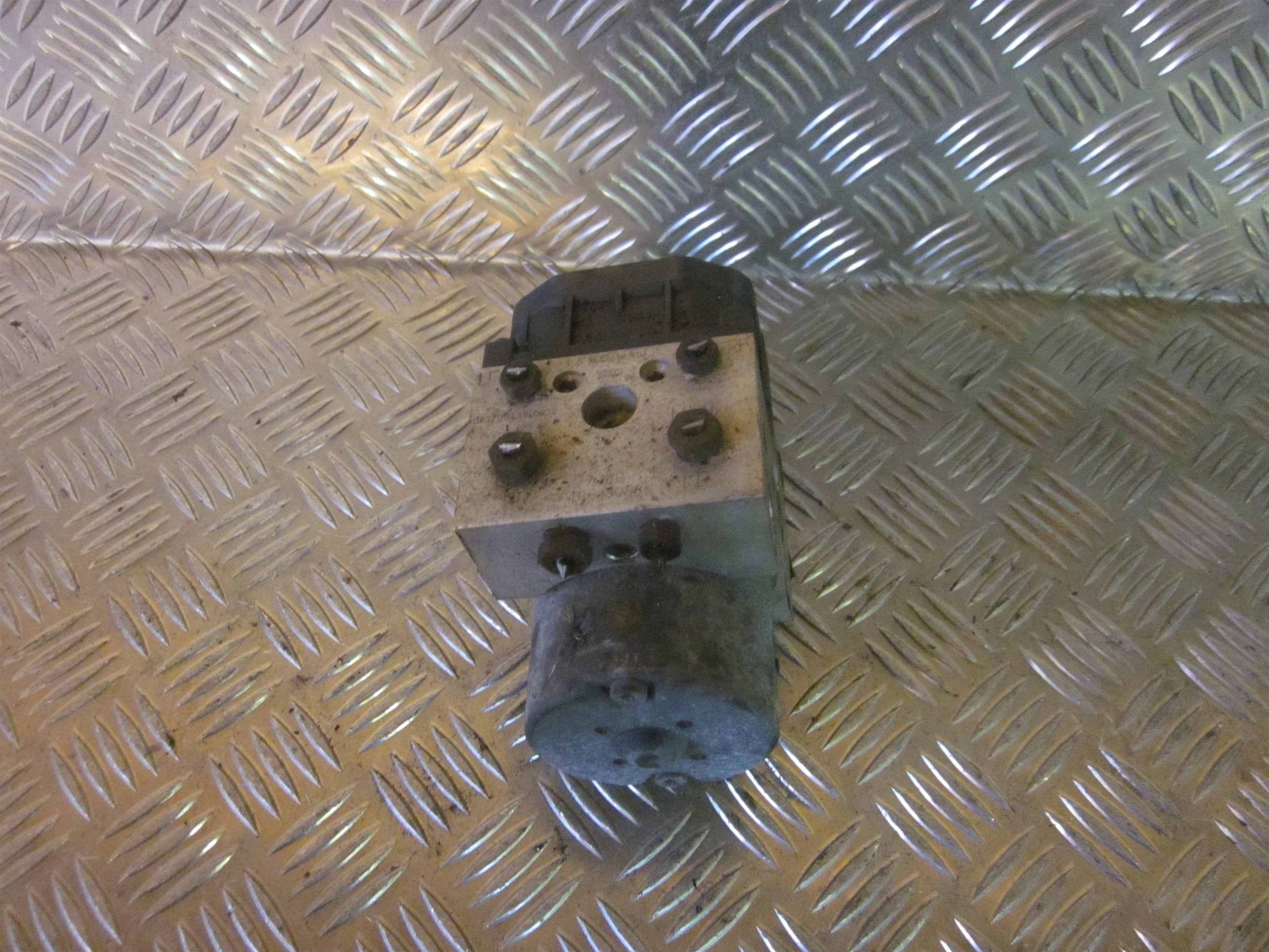 Alfa Romeo Alfa 156 ABS Pumpe Med OEM Nr. 0265216401 Fra Alfa Romeo Ophugger