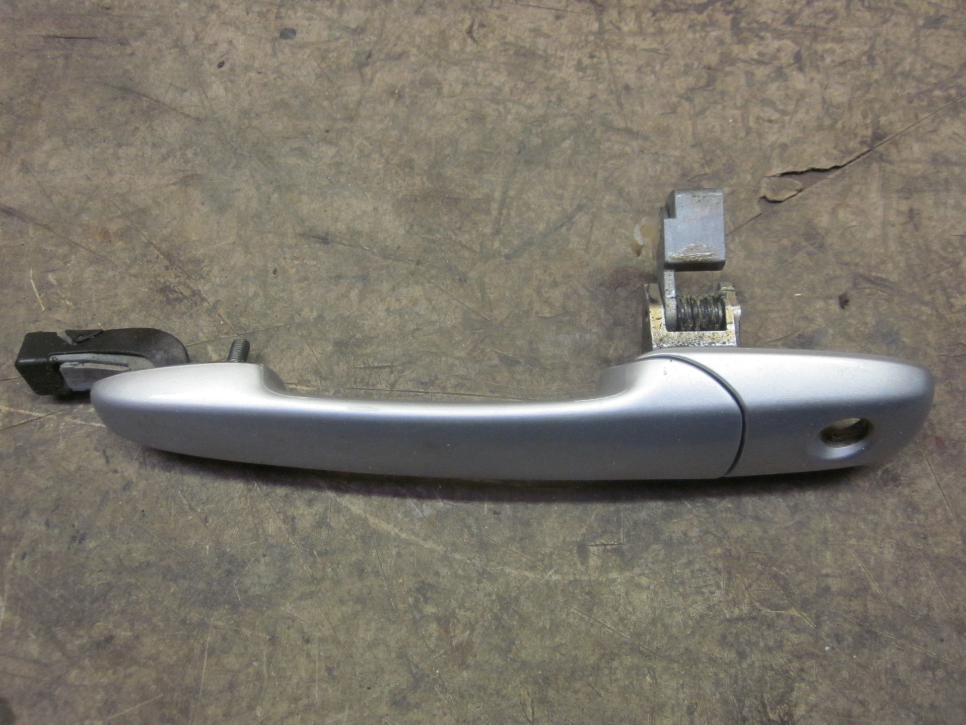 Mazda 3 BK Håndtag Udvendig Med OEM Nr. Ophugger Fra Mazda Ophugger