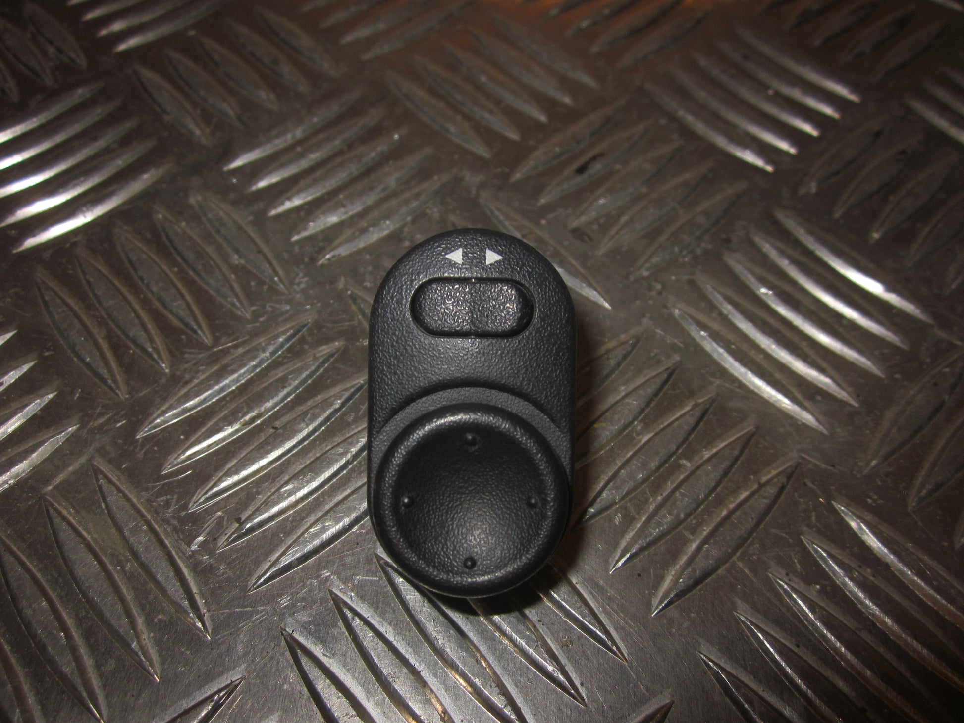 Opel Corsa C Kontakt Sidespejl Med OEM Nr. Ophugger Fra Opel Ophugger