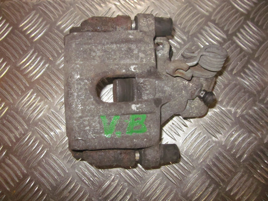 Ford C‑Max 1 Bremsekaliber VB Med OEM Nr. Ophugger Fra Ford Ophugger