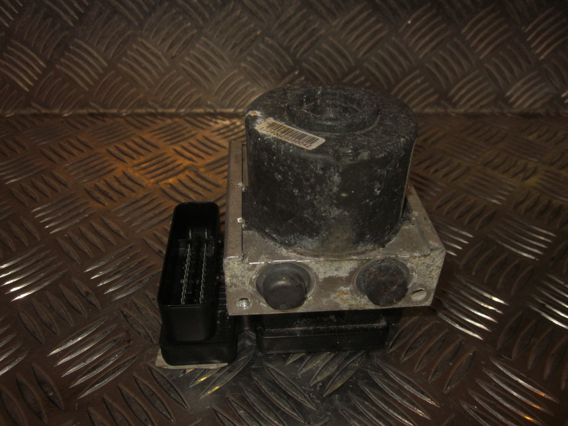 Ford C‑Max 1 Abs Pumpe Med OEM Nr. 3M512M110KA Fra Ford Ophugger