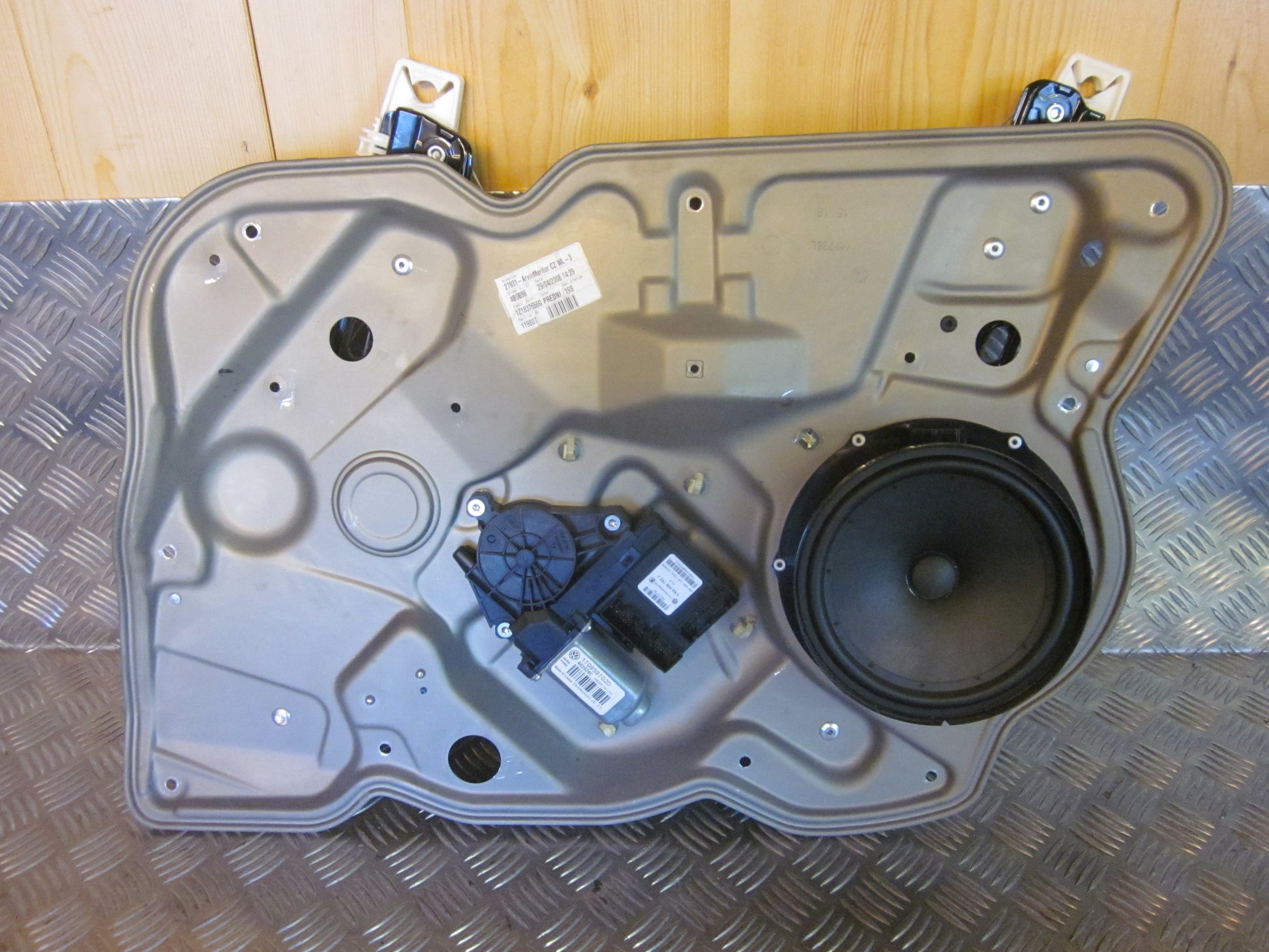 Skoda Octavia Rudemotor - Rudehejs Med OEM Nr. 1Z1837656G Fra Skoda Ophugger