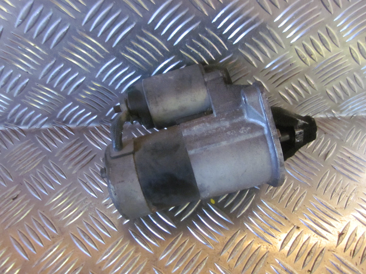 Mitsubishi Carisma Starter Med OEM Nr. MD360368 Fra Mitsubishi Ophugger