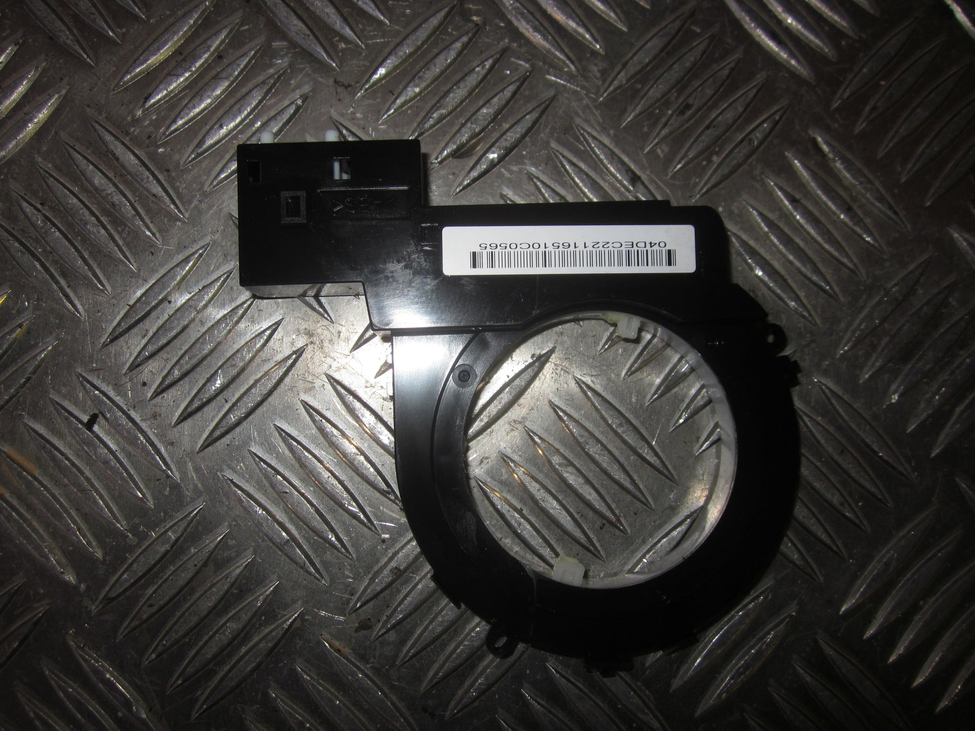 Ford Focus Ratvinkelsensor Med OEM Nr. Ophugger Fra Ford Ophugger